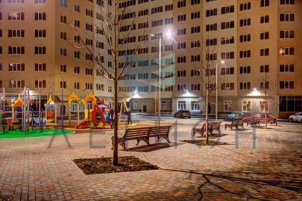 Монтаж освещения детских площадок и придомовых территорий